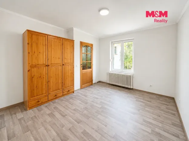 Pronájem atypického bytu, Praha - Hostivař, V nové čtvrti, 125 m2