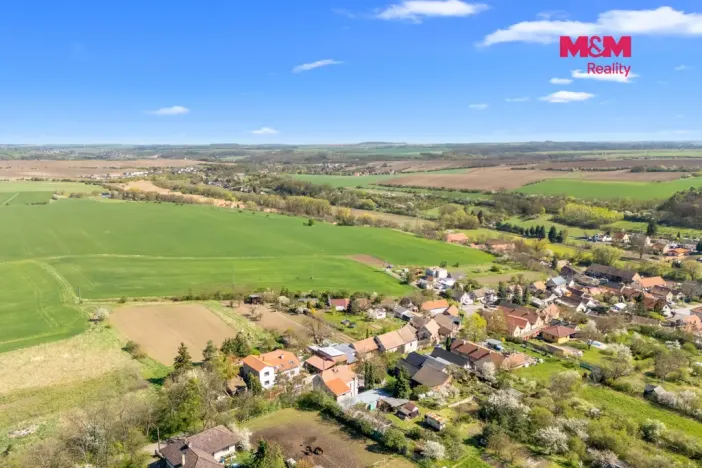 Prodej pozemku pro bydlení, Neuměřice, 1468 m2