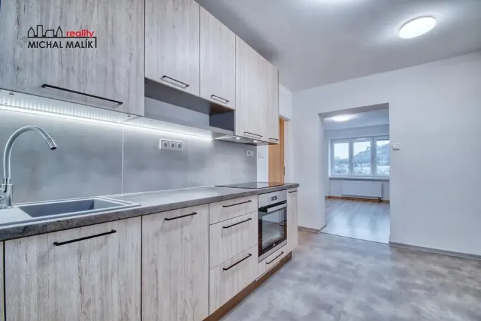 Pronájem bytu 2+1, Hranice, Cementářské sídliště, 56 m2