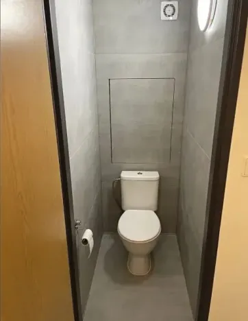 Pronájem bytu 2+kk, Praha - Troja, Krosenská, 45 m2
