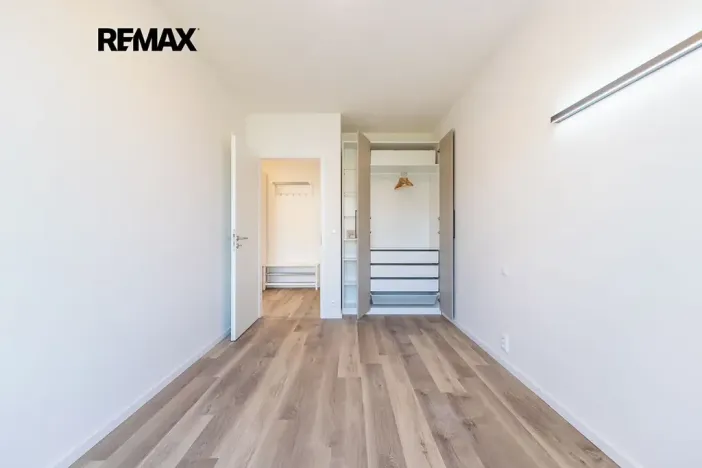 Pronájem bytu 2+kk, Praha - Hlubočepy, Divíškové, 53 m2