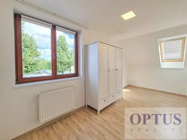 Pronájem bytu 4+kk, Horoměřice, Politických vězňů, 78 m2