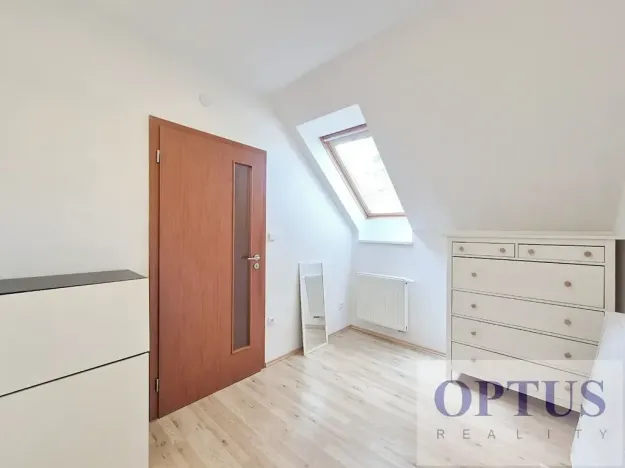 Pronájem bytu 4+kk, Horoměřice, Politických vězňů, 78 m2