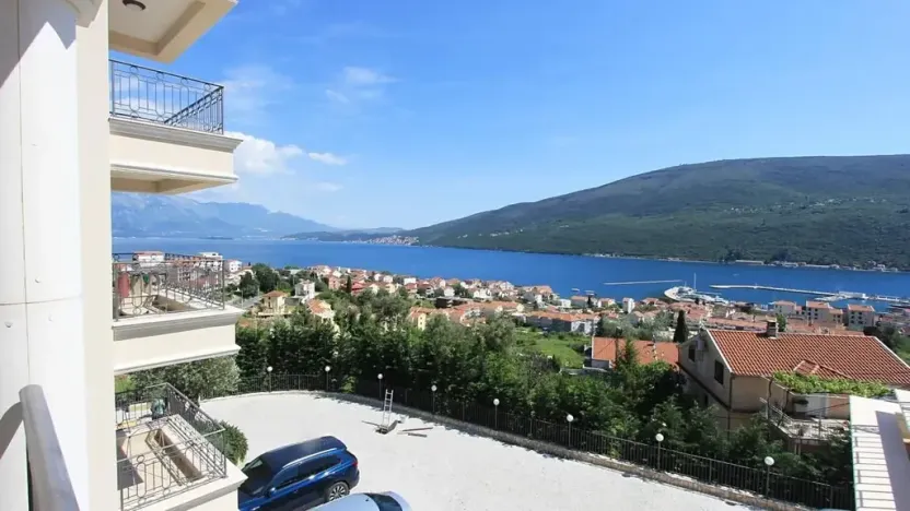 Prodej bytu 4+kk, Đenovići, Černá Hora, 125 m2