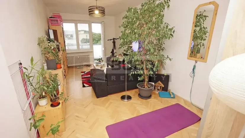 Pronájem bytu 2+1, Praha - Hloubětín, Zelenečská, 50 m2