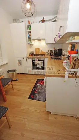 Pronájem bytu 2+1, Praha - Hloubětín, Zelenečská, 50 m2