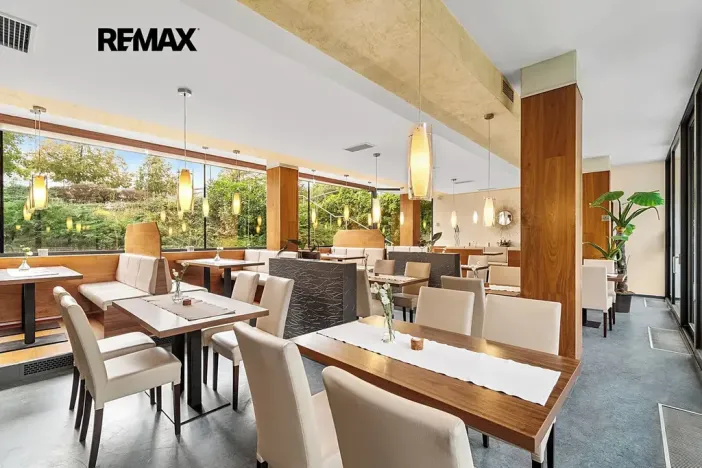Prodej restaurace, Plzeň, Částkova, 489 m2