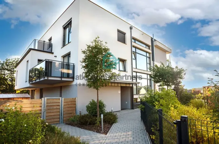 Prodej bytu 1+kk, Hluboká nad Vltavou, Munická, 34 m2