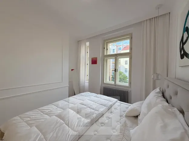 Pronájem bytu 2+kk, Praha - Vršovice, Orelská, 55 m2