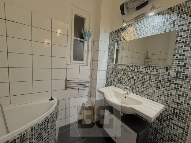Pronájem bytu 2+kk, Praha - Žižkov, Radhošťská, 47 m2