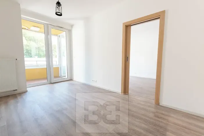 Pronájem bytu 2+kk, Praha - Košíře, Vrchlického, 43 m2