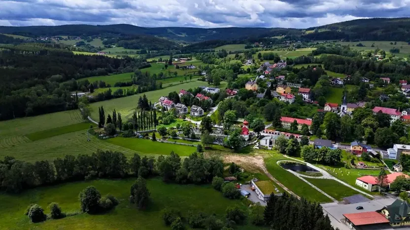 Prodej pozemku pro bydlení, Stachy, 1530 m2