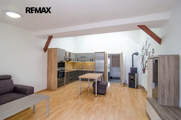 Pronájem bytu 2+kk, Jevíčko, Palackého nám., 76 m2