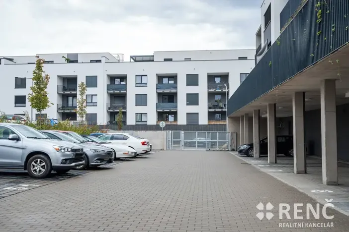 Pronájem bytu 1+kk, Kuřim, Záhoří, 32 m2