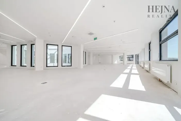 Pronájem obchodního prostoru, Ostrava, náměstí Dr. E. Beneše, 802 m2