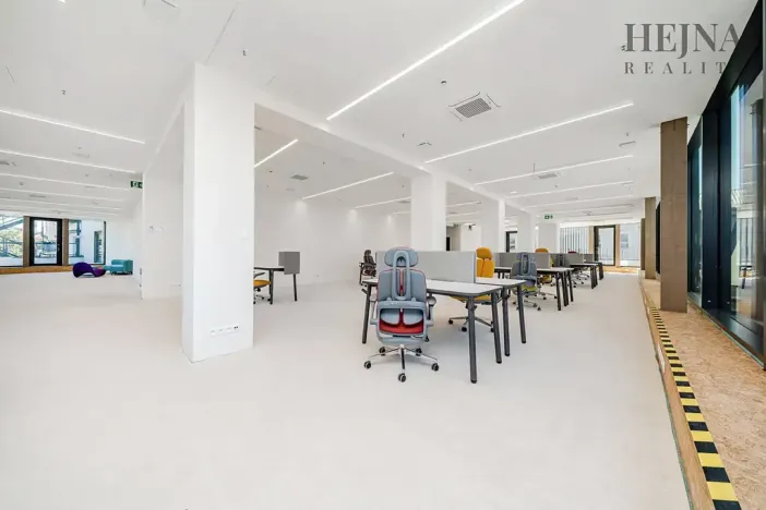 Pronájem obchodního prostoru, Ostrava, náměstí Dr. E. Beneše, 802 m2