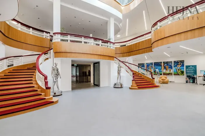Pronájem obchodního prostoru, Ostrava, náměstí Dr. E. Beneše, 802 m2