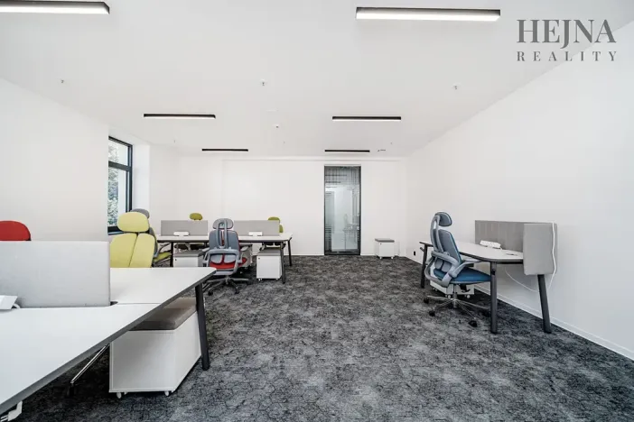 Pronájem kanceláře, Ostrava, náměstí Dr. E. Beneše, 62 m2