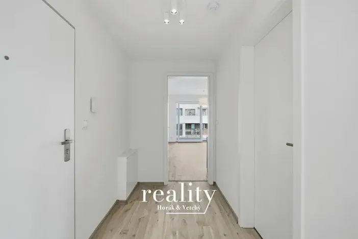 Pronájem bytu 2+kk, Jihlava, Heidenheimská, 51 m2