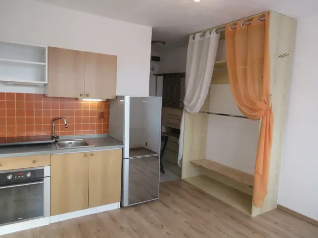 Pronájem bytu 1+kk, Liberec, Rychtářská, 21 m2