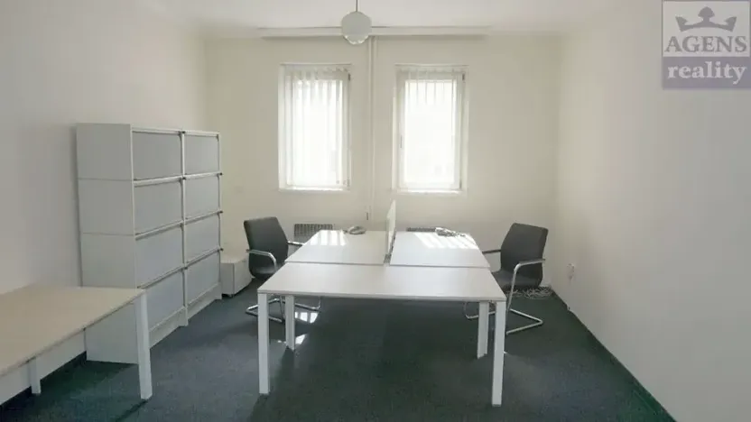 Pronájem kanceláře, Praha - Holešovice, Dobrovského, 23 m2