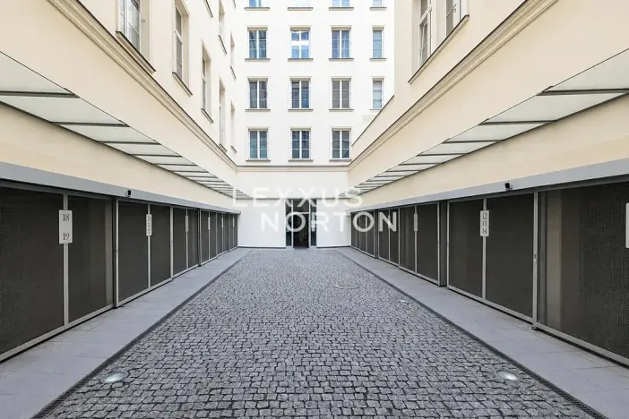 Pronájem bytu 4+kk, Praha - Nové Město, Senovážné náměstí, 130 m2