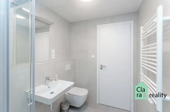 Pronájem bytu 1+kk, Praha - Vysočany, Piskáčkových, 28 m2