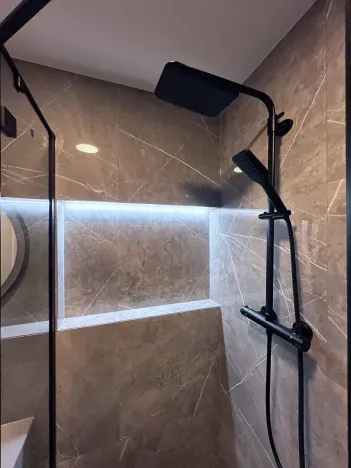 Prodej bytu 2+kk, Praha - Holešovice, Dělnická, 42 m2