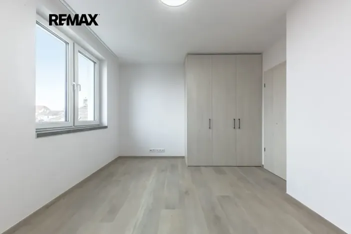 Pronájem bytu 3+kk, Kladno, Veleslavínova, 71 m2