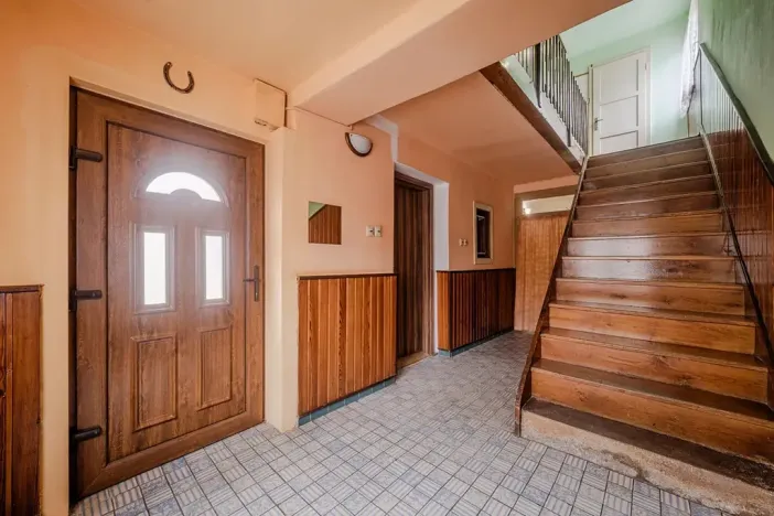 Prodej vícegeneračního domu, Stružinec, 165 m2