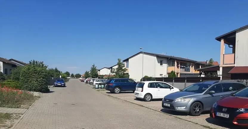 Pronájem bytu 2+kk, Nová Ves, Nad Obcí, 50 m2