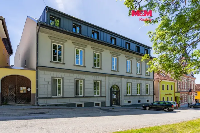 Prodej bytu 2+kk, Horní Planá, Náměstí, 50 m2
