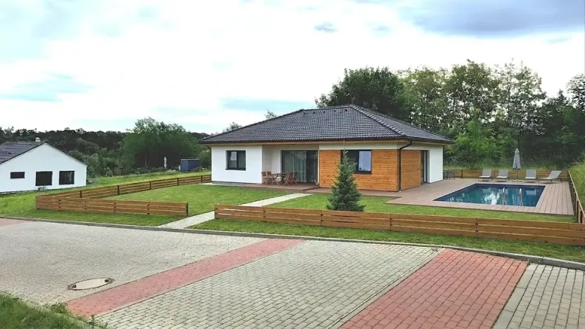 Prodej pozemku pro bydlení, Knovíz, U Kostela, 1312 m2