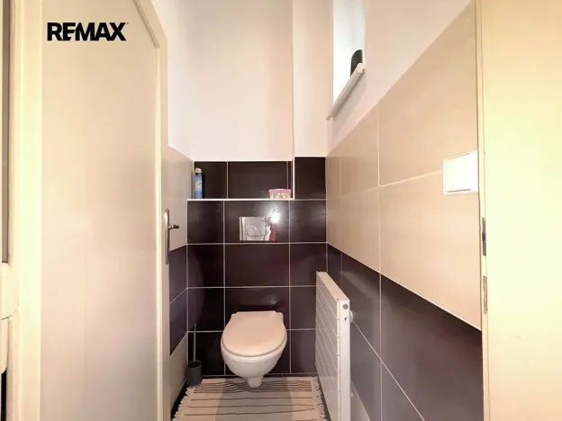 Pronájem bytu 3+1, Praha - Podolí, Podolská, 69 m2