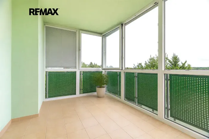 Prodej bytu 4+kk, Praha - Horní Počernice, V javorech, 93 m2