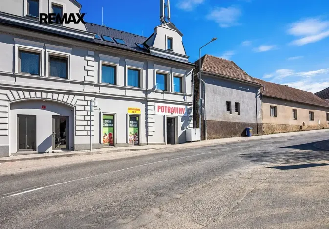 Prodej obchodního prostoru, Chýnice, Karlštejnská, 74 m2