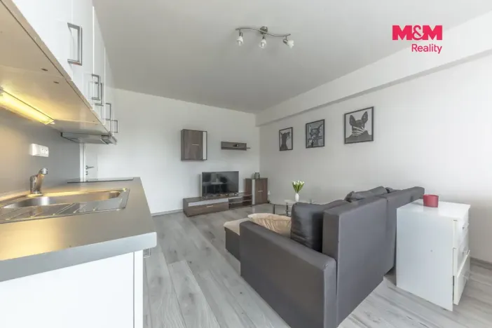 Pronájem bytu 2+kk, Mladá Boleslav - Mladá Boleslav II, Jana Palacha, 42 m2