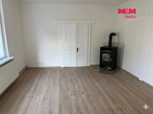 Pronájem bytu 1+1, Benešov nad Ploučnicí, Děčínská, 48 m2
