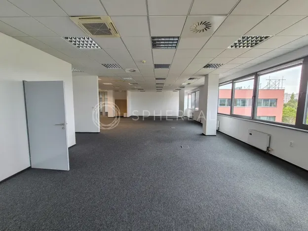 Pronájem kanceláře, Brno - Štýřice, Londýnské náměstí, 1300 m2