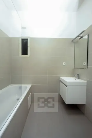 Pronájem bytu 2+1, Praha - Holešovice, Vinařská, 40 m2