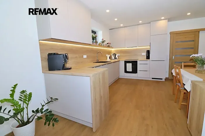 Prodej rodinného domu, Holice, Dudychova, 130 m2