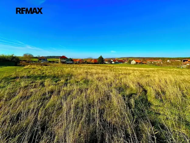 Prodej pozemku pro bydlení, Ostřetín, 5742 m2