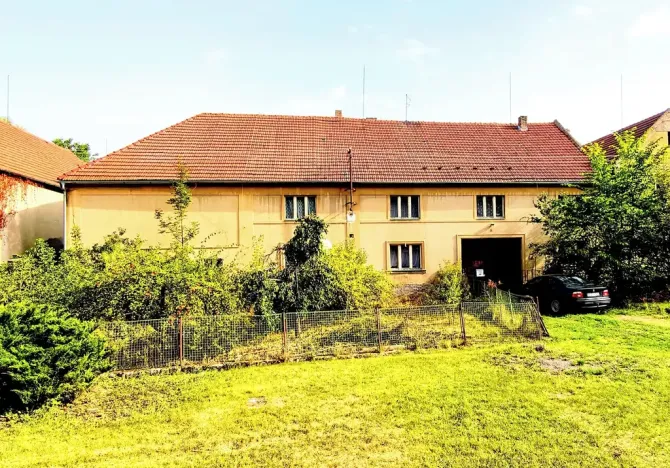 Prodej rodinného domu, Kroučová, 400 m2
