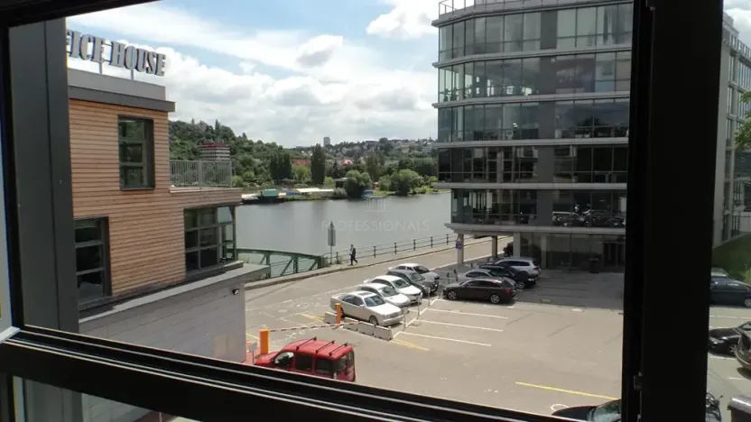 Pronájem kanceláře, Praha, Strakonická, 52 m2