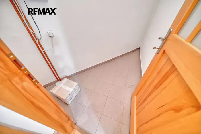 Pronájem bytu 2+kk, Poděbrady, Riegrovo náměstí, 99 m2