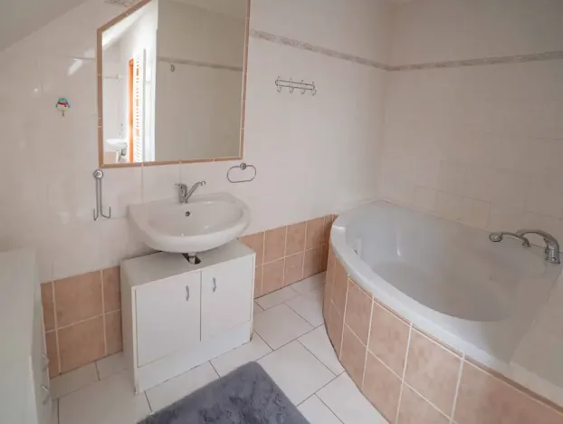 Pronájem bytu 2+1, Teplice, Heydukova, 60 m2
