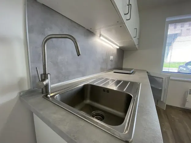 Pronájem bytu 1+kk, Brno - Maloměřice, Hády, 18 m2