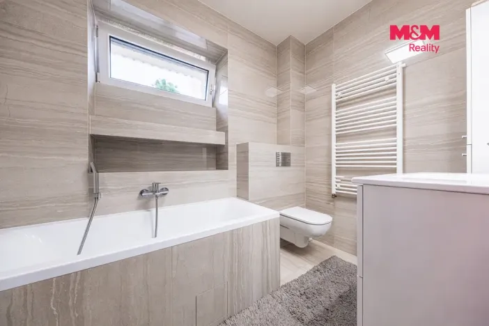 Prodej rodinného domu, Mratín, V Poustkách, 168 m2