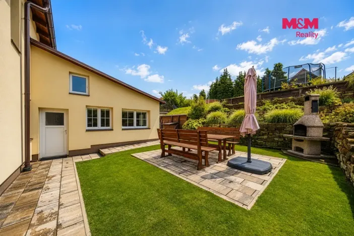 Prodej rodinného domu, Mratín, V Poustkách, 168 m2