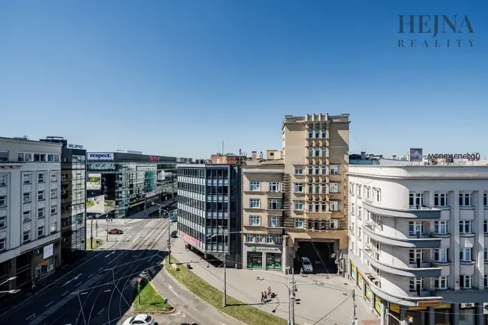 Pronájem kanceláře, Ostrava, náměstí Dr. E. Beneše, 108 m2